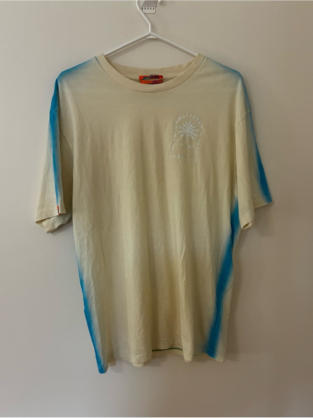 Scotch & Soda Cream Tee with Blue Side Panels